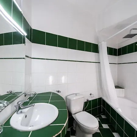 Apartman A&A Cozy Apartment Frini *